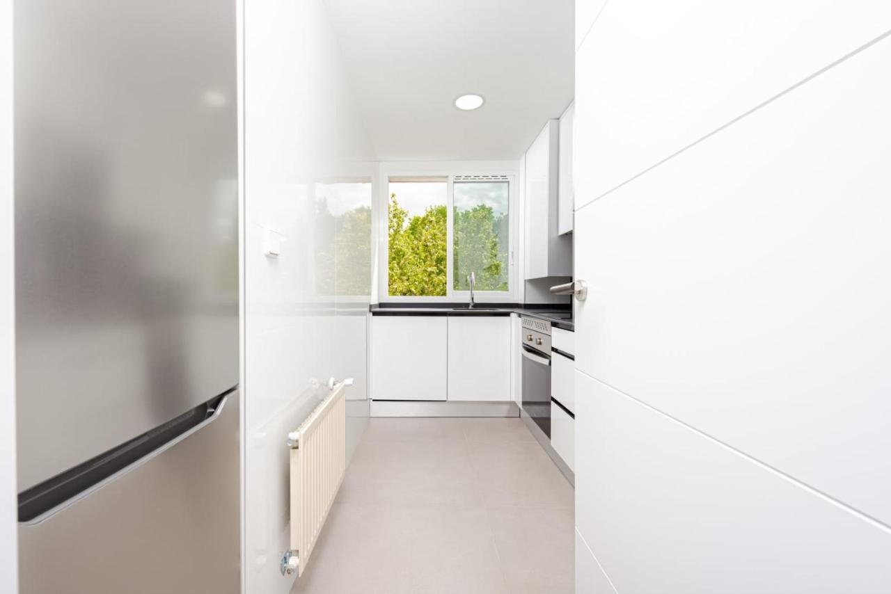 Los Robles Stylish & Modern Apartmenst In مدريد المظهر الخارجي الصورة