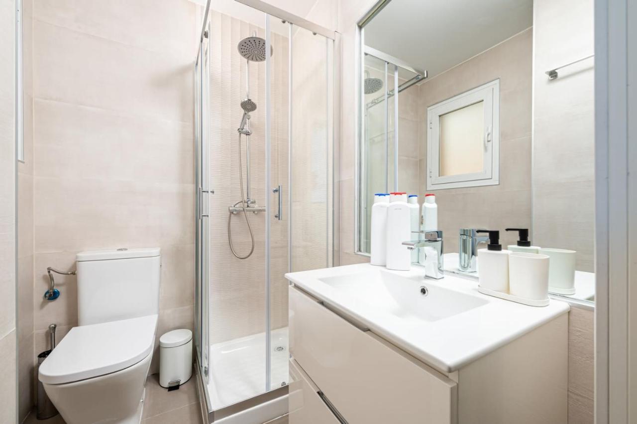 Los Robles Stylish & Modern Apartmenst In مدريد المظهر الخارجي الصورة
