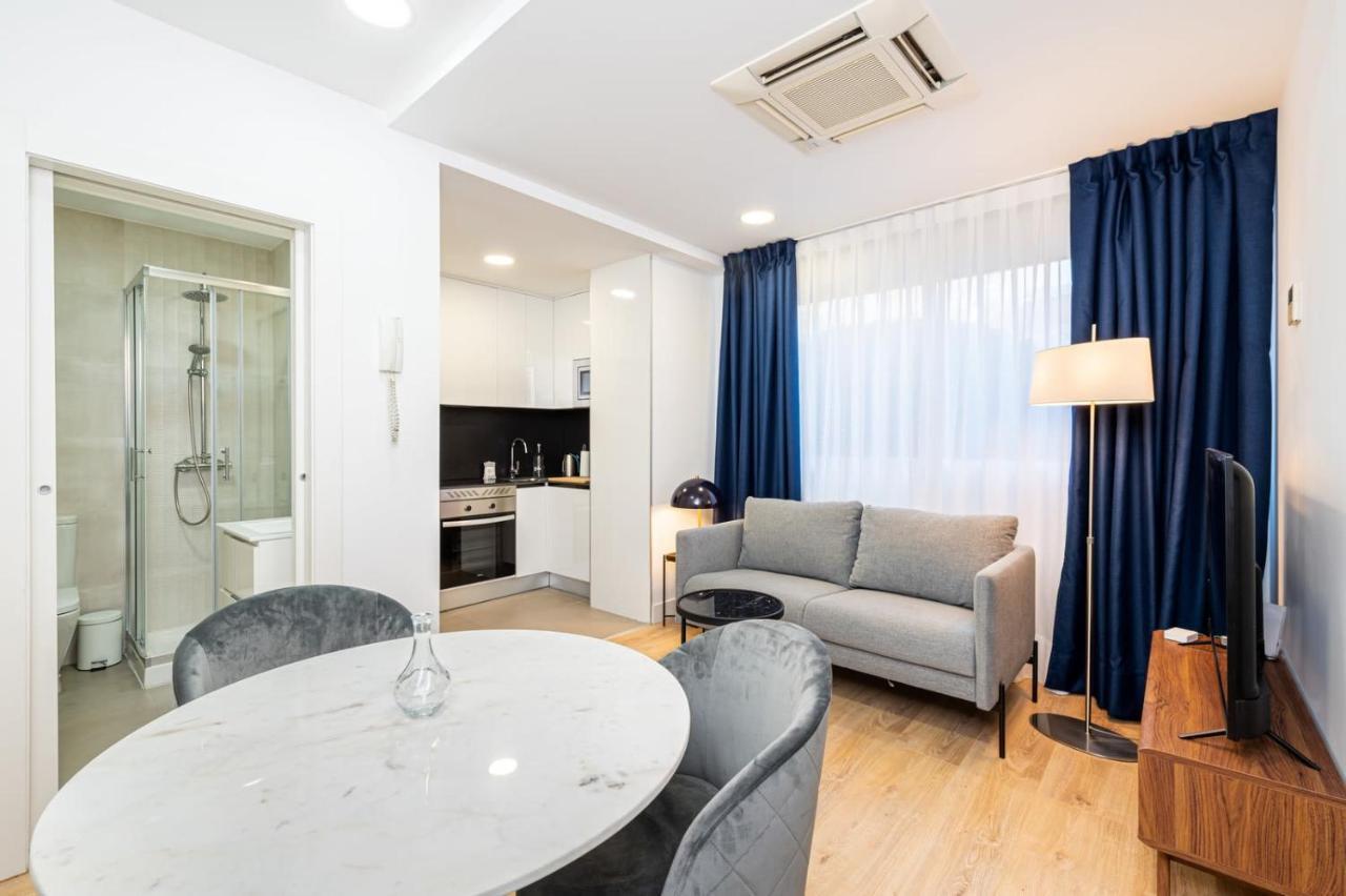 Los Robles Stylish & Modern Apartmenst In مدريد المظهر الخارجي الصورة