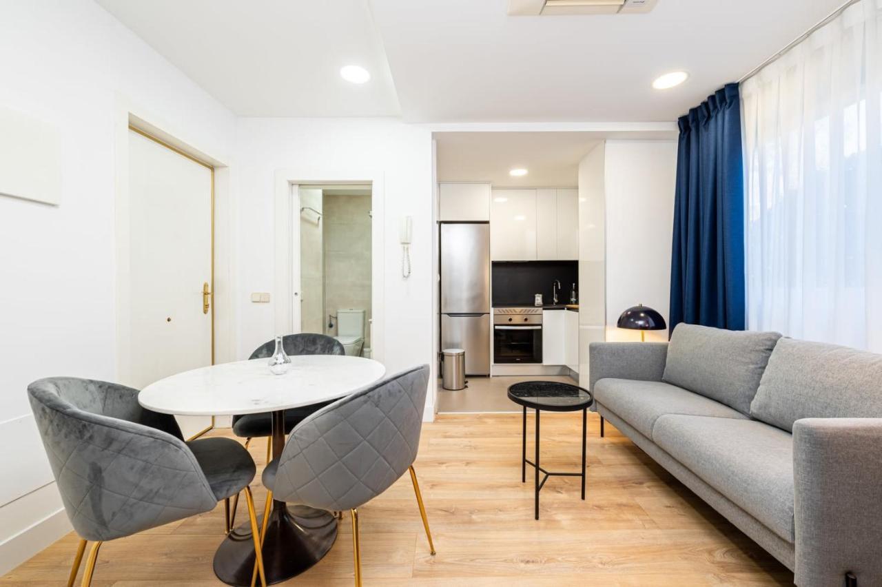 Los Robles Stylish & Modern Apartmenst In مدريد المظهر الخارجي الصورة
